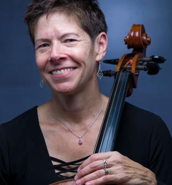 Photo of MaryAnn and her cello 